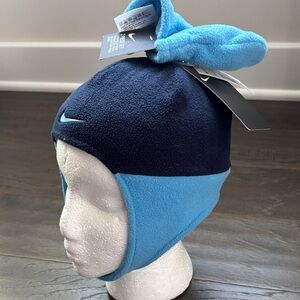 Nike Infant 2pc earflap/trapper hat/mitten,fleece,tonal logo,hook loop chin